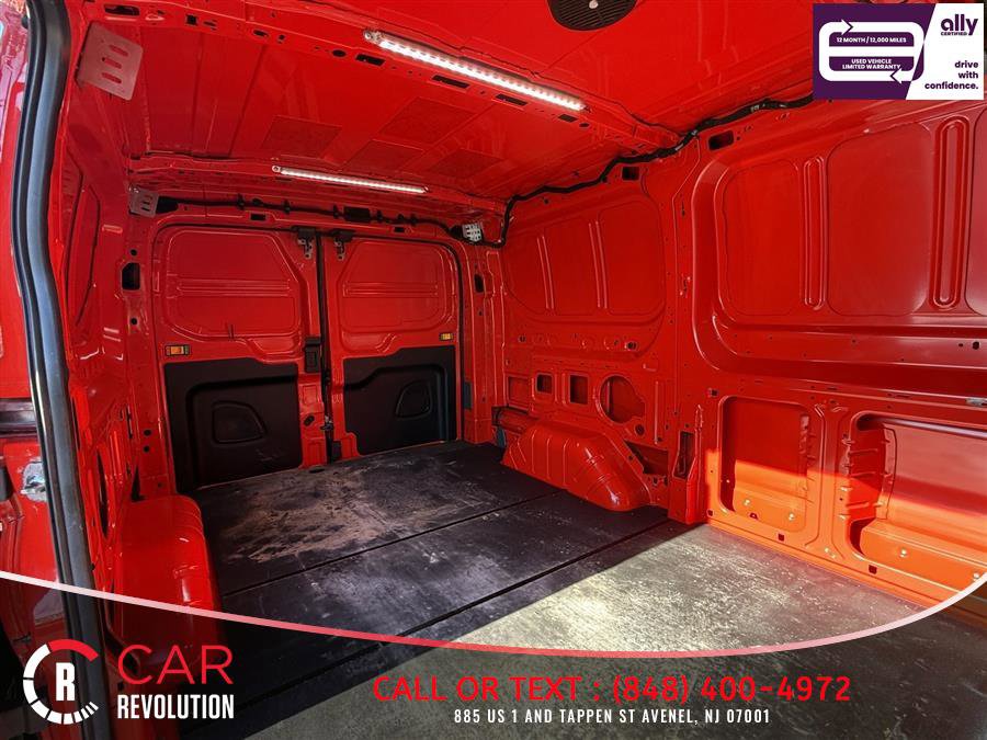 Used 2023 Ford Transit 250 Low Roof RWD image 10