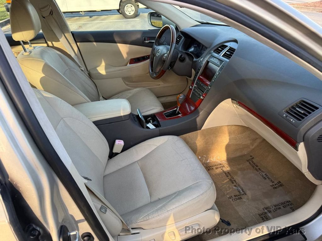 Used 2011 Lexus ES 350 FWD image 9