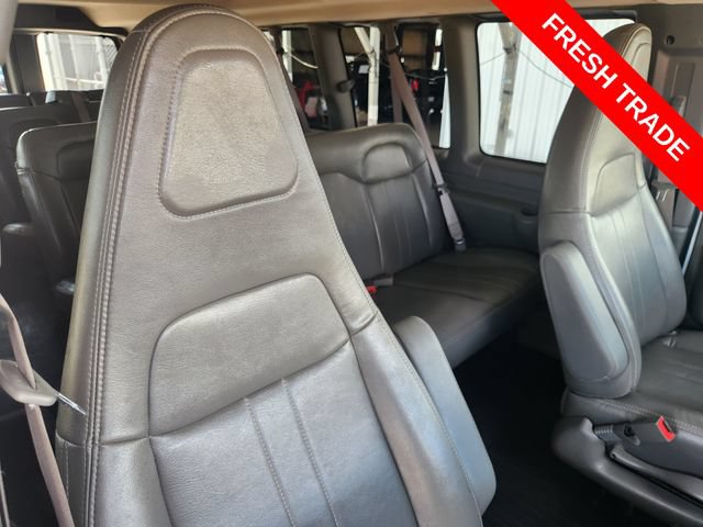 Used 2025 Chevrolet Express 3500 LS RWD image 13