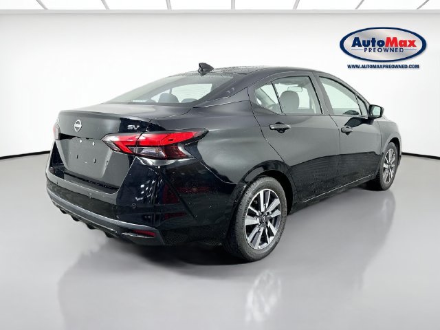 Used 2023 Nissan Versa SV FWD image 2