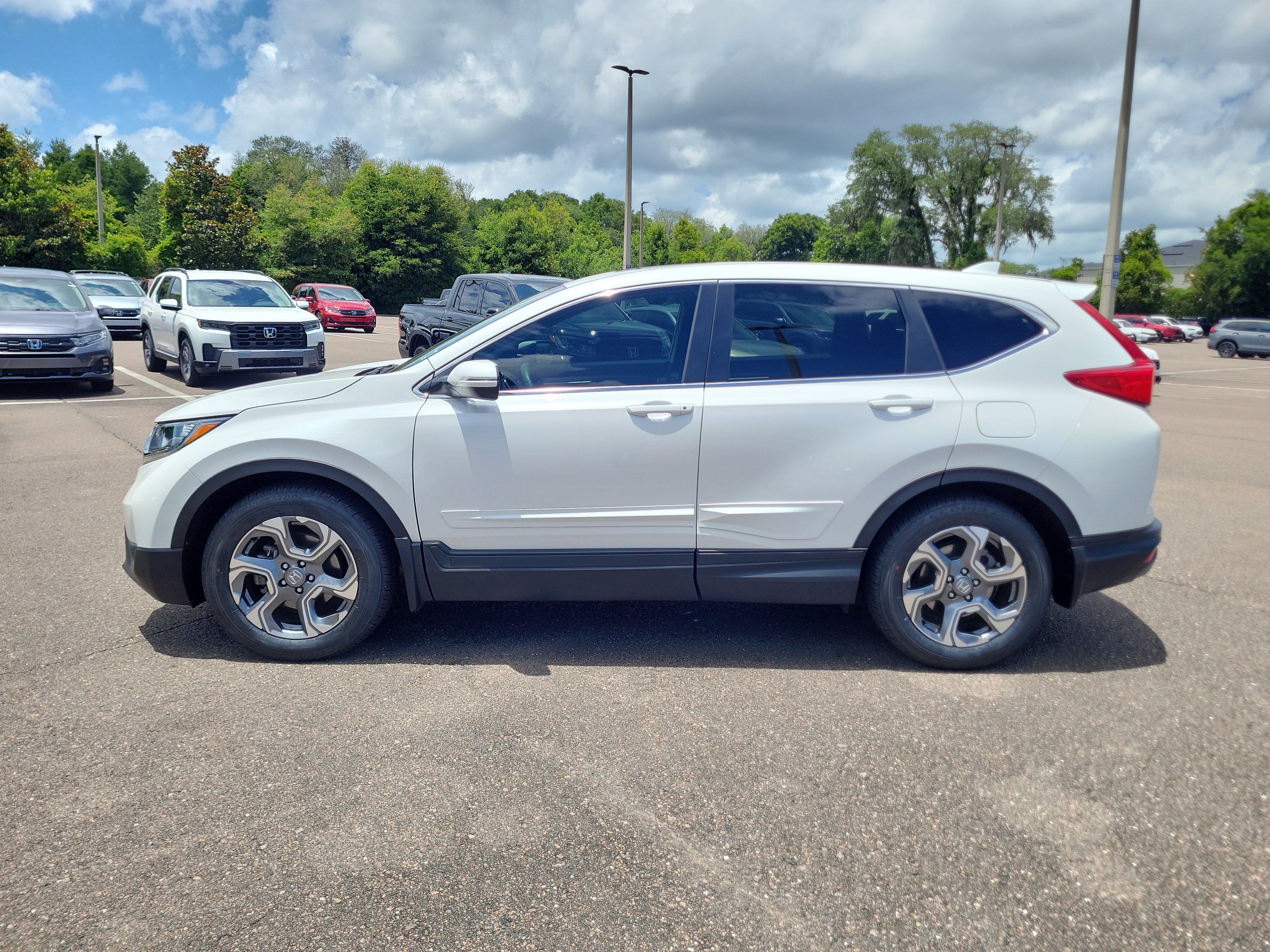 Used 2019 Honda CR-V EX image 2