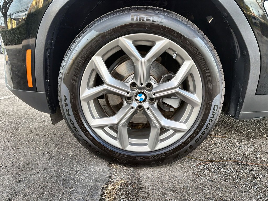 Used 2024 BMW X3 xDrive30i w/ Premium Essential Package image 19