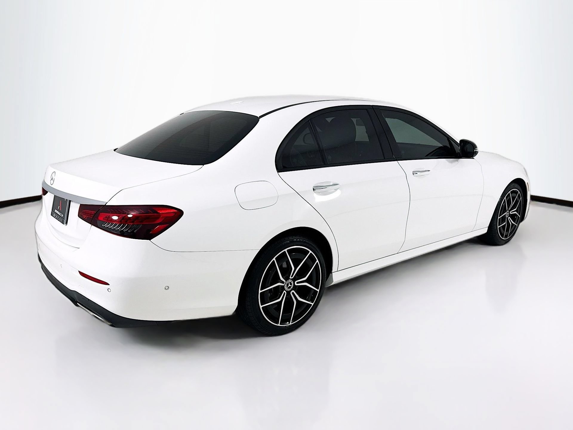 Certified 2022 Mercedes-Benz E 350 Sedan image 8