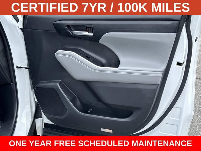 Used 2023 Toyota Highlander XLE FWD image 8
