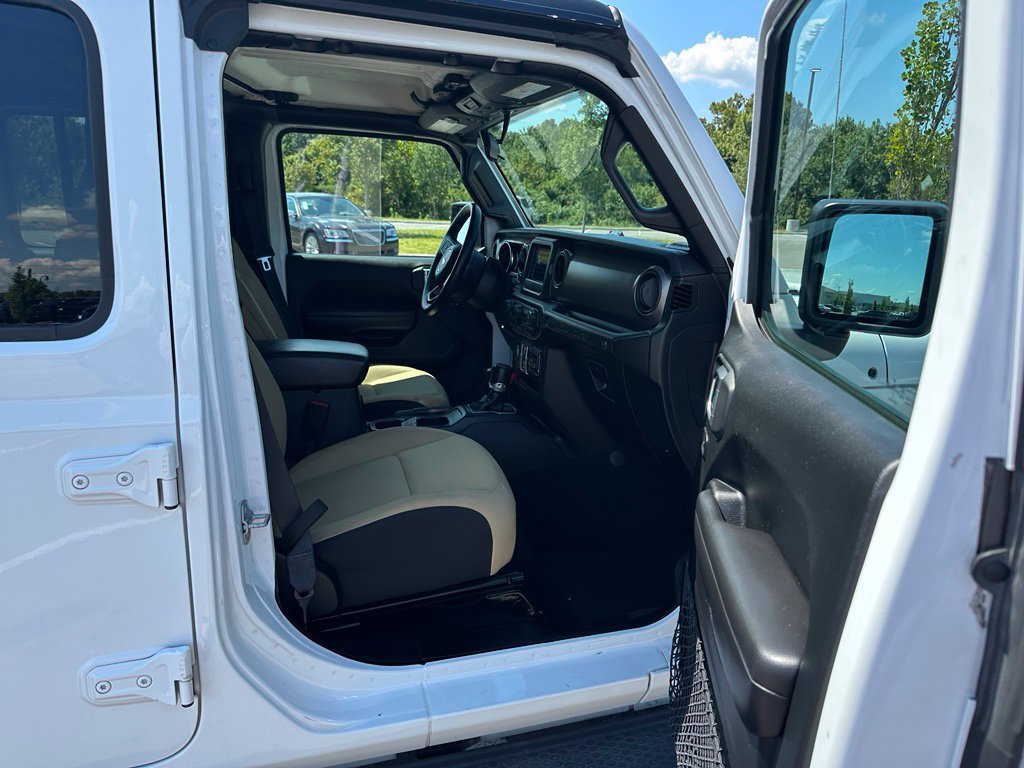 Used 2018 Jeep Wrangler Unlimited Sport S AWD/4WD image 22