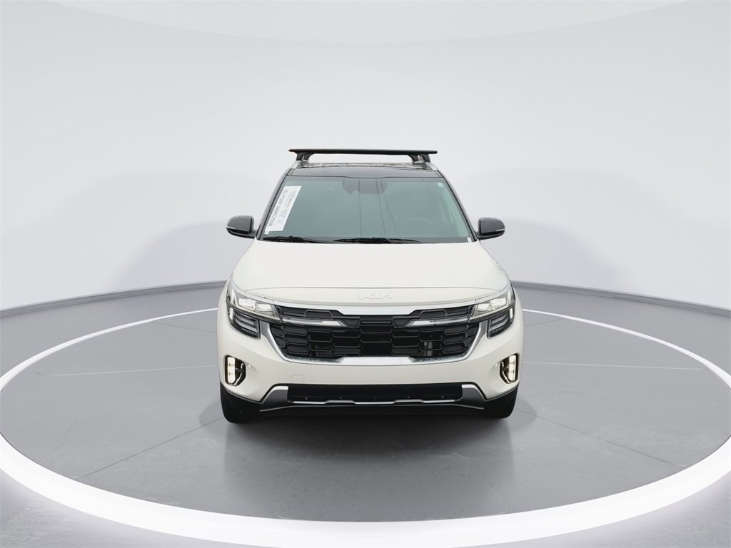 Used 2024 Kia Seltos SX image 3