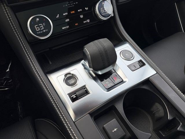 Used 2026 Jaguar F-PACE R-Dynamic S AWD/4WD image 24