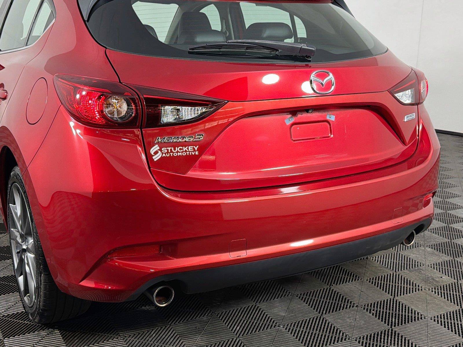 Used 2018 MAZDA MAZDA3 Touring FWD image 37
