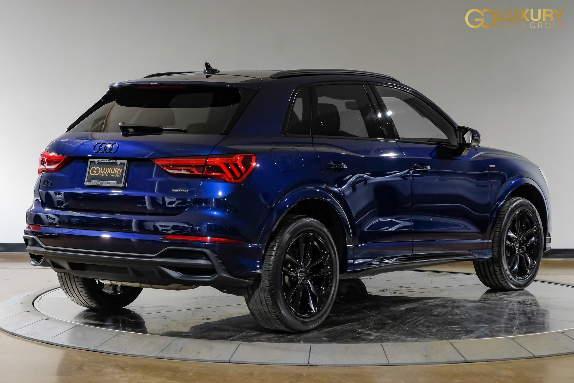 Used 2023 Audi Q3 2.0T Premium Plus w/ Premium Plus Package image 10