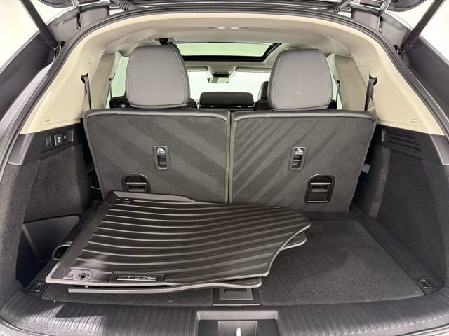 Used 2026 Acura MDX w/ Technology Package AWD/4WD image 29