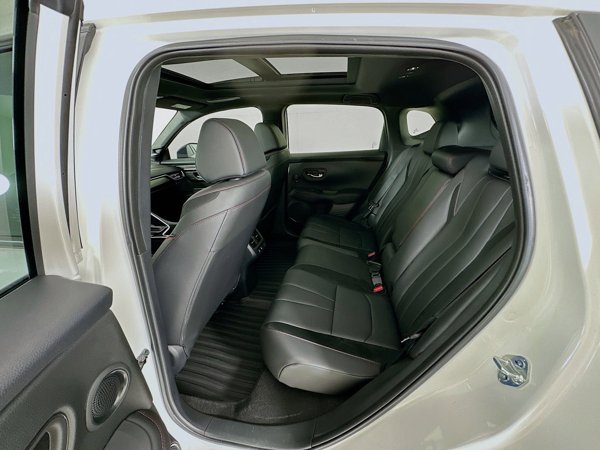 Used 2025 Acura ADX A-Spec image 27