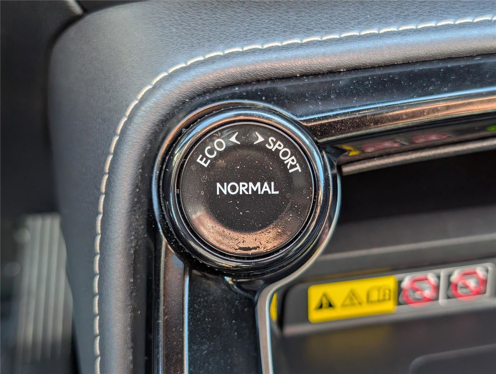 Used 2023 Lexus NX 350h AWD image 25