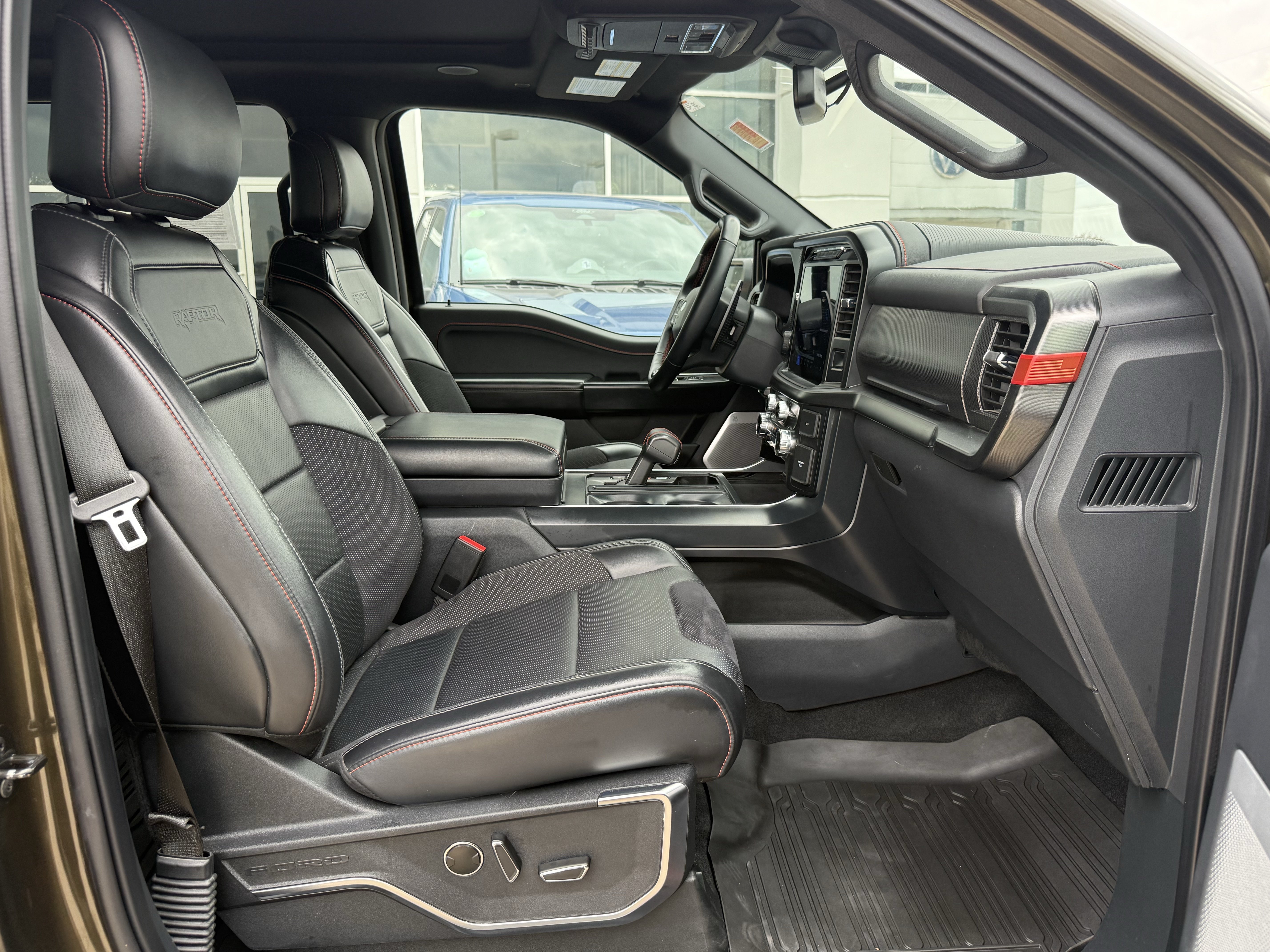 Used 2024 Ford F150 Raptor AWD/4WD image 5