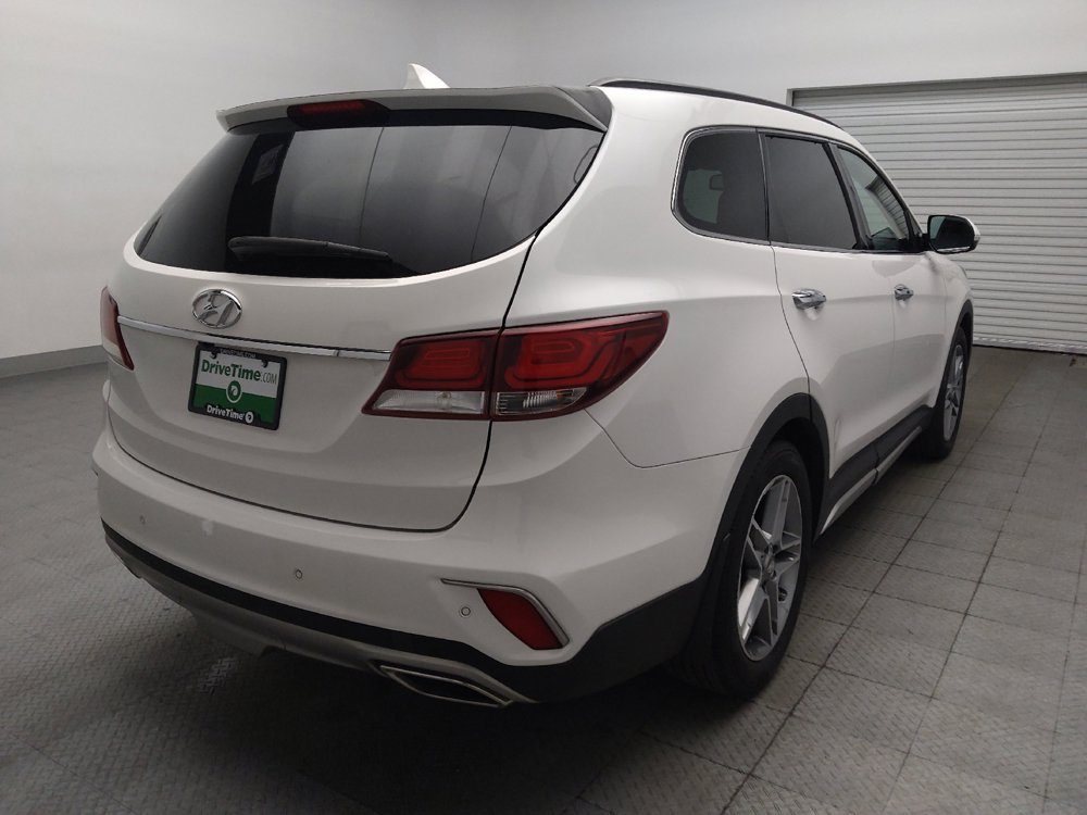 Used 2019 Hyundai Santa Fe XL AWD/4WD image 9