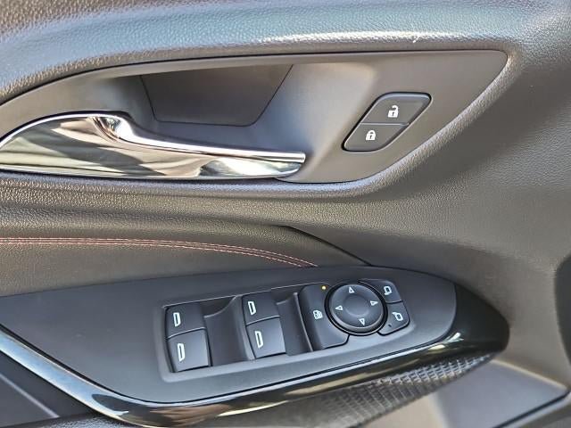 New 2026 Chevrolet Trax RS w/ Sunroof Package FWD image 23