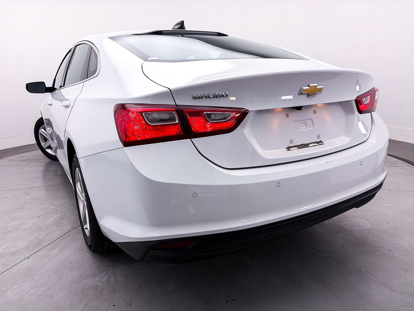 Used 2025 Chevrolet Malibu LS image 7