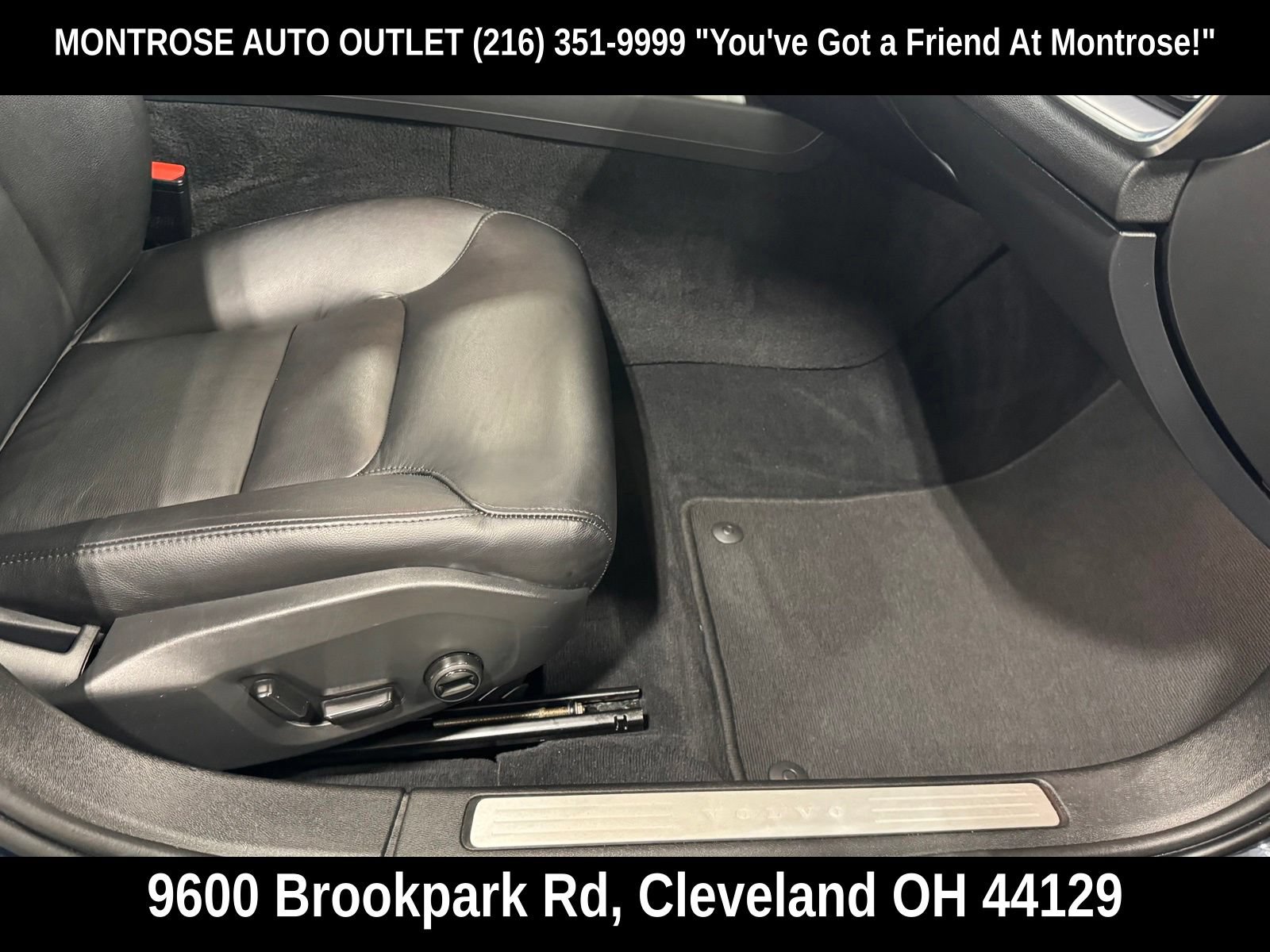Used 2019 Volvo S60 T6 Momentum w/ Multimedia Package AWD/4WD image 53