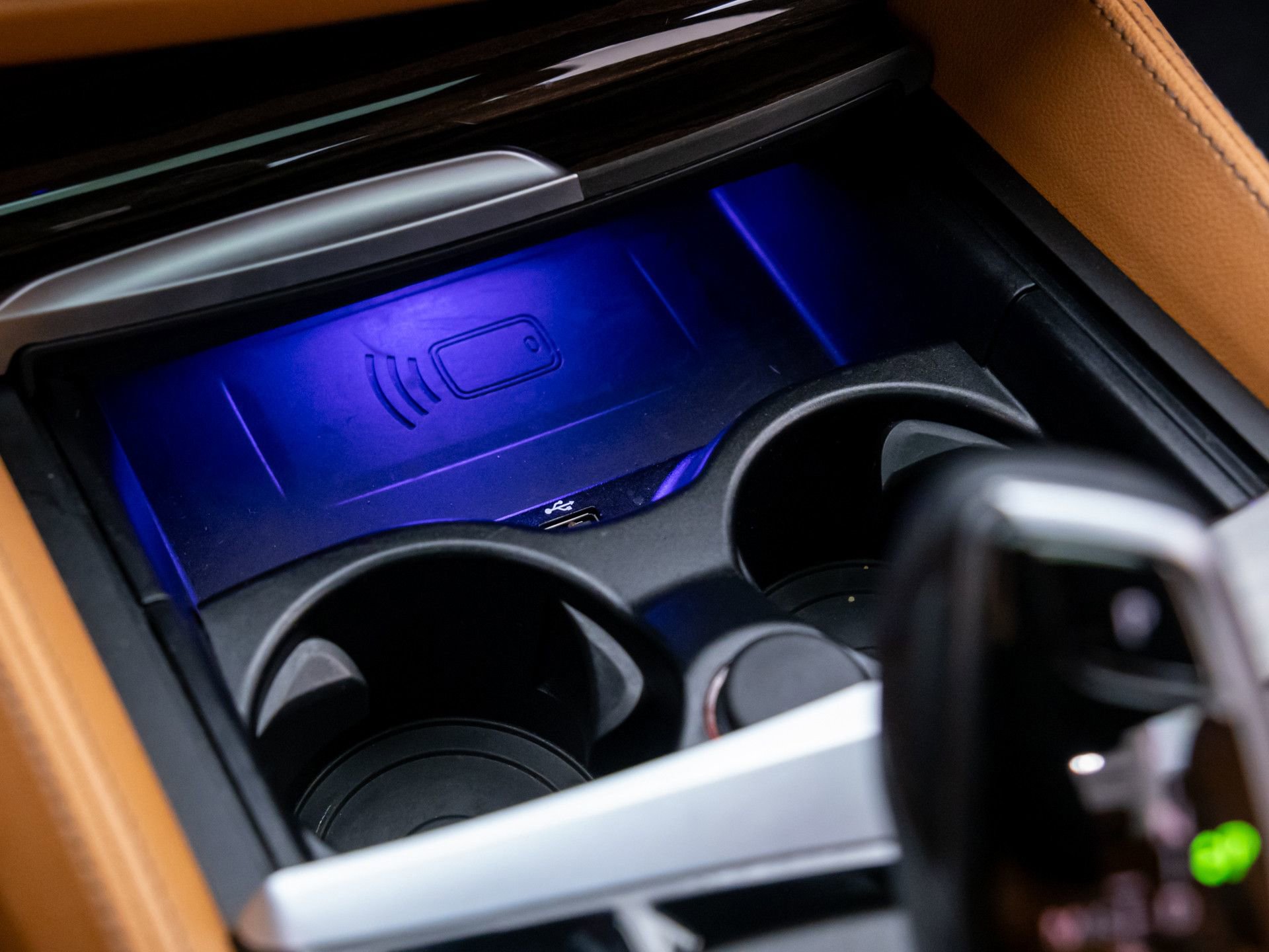 Used 2023 BMW 540i xDrive w/ Executive Package image 30