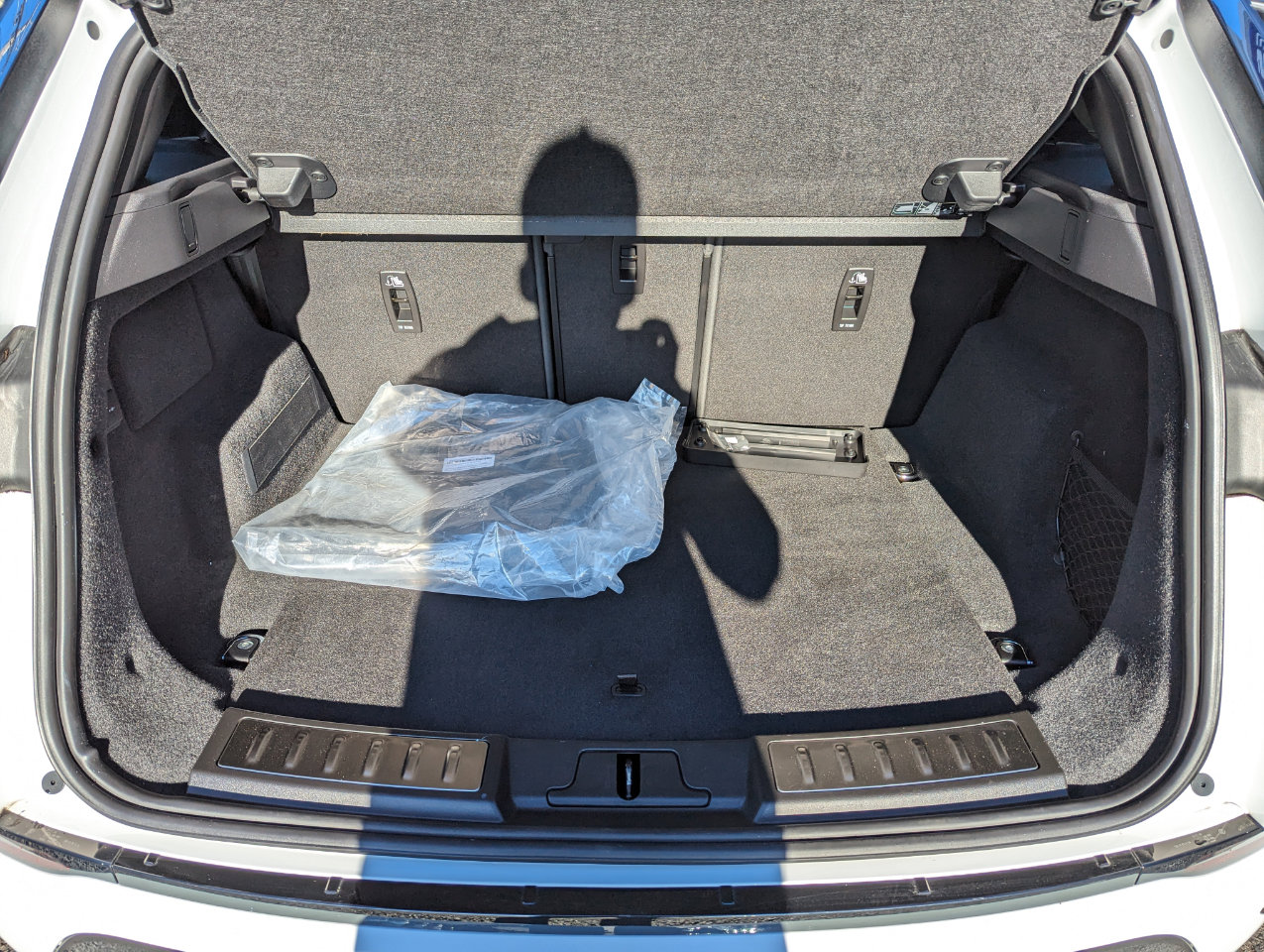 Used 2024 Land Rover Range Rover Evoque Dynamic SE image 39