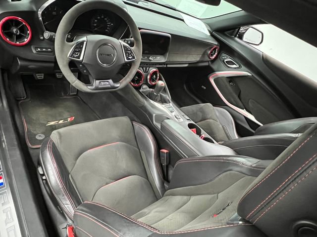 Used 2017 Chevrolet Camaro ZL1 image 15