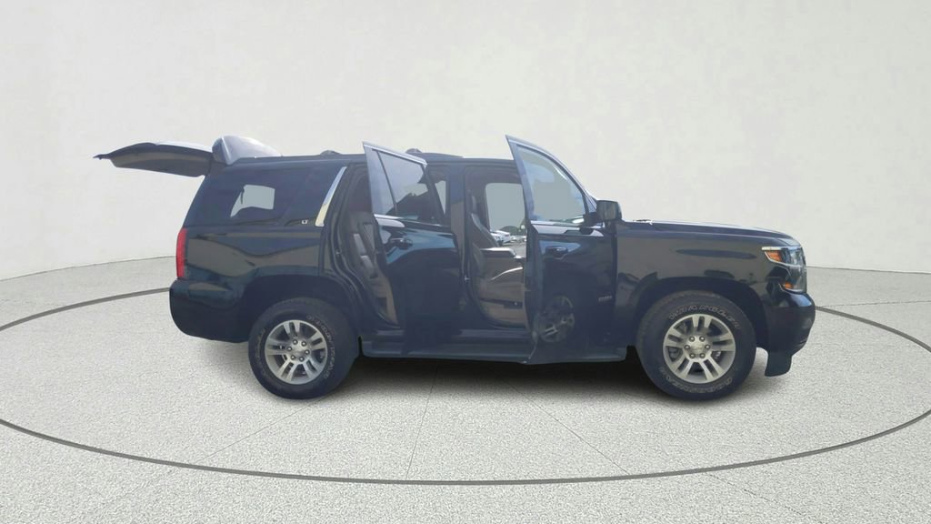 Used 2018 Chevrolet Tahoe LT w/ Luxury Package RWD image 14