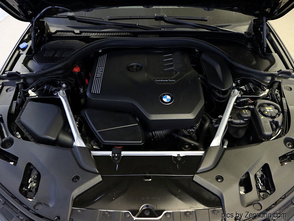 Certified 2023 BMW 530i xDrive w/ Premium Package image 36