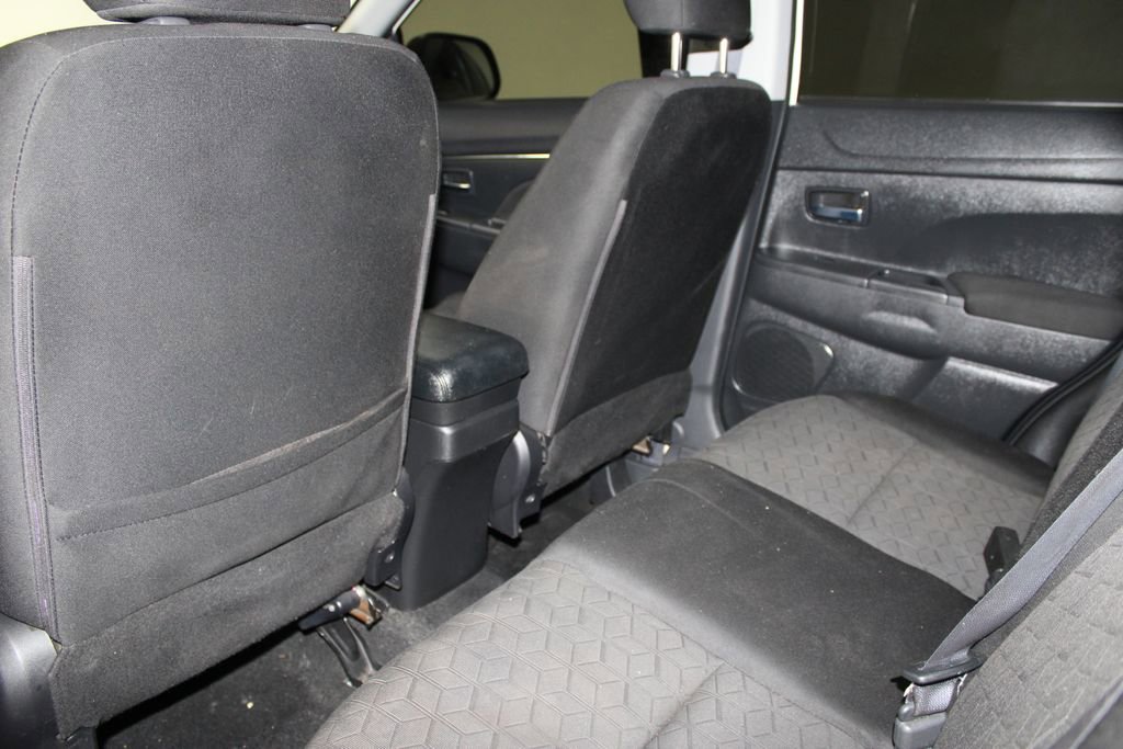 Used 2021 Mitsubishi Outlander Sport ES AWD/4WD image 22