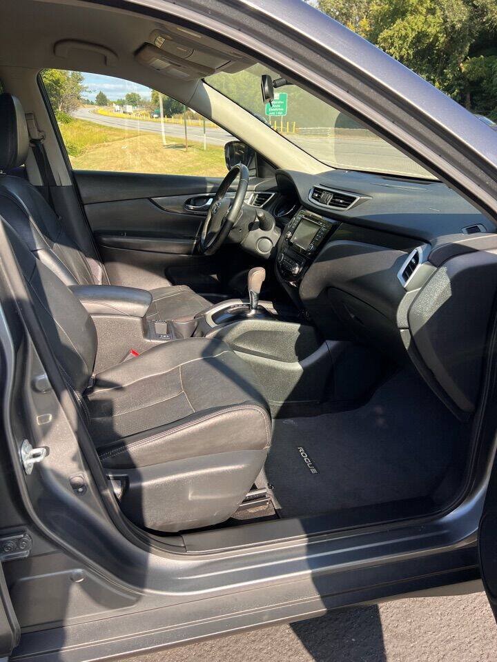 Used 2016 Nissan Rogue SL AWD/4WD image 23