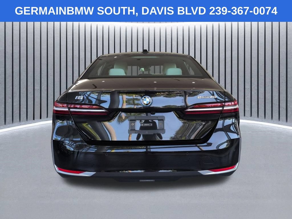 Used 2026 BMW i5 eDrive40 RWD image 6