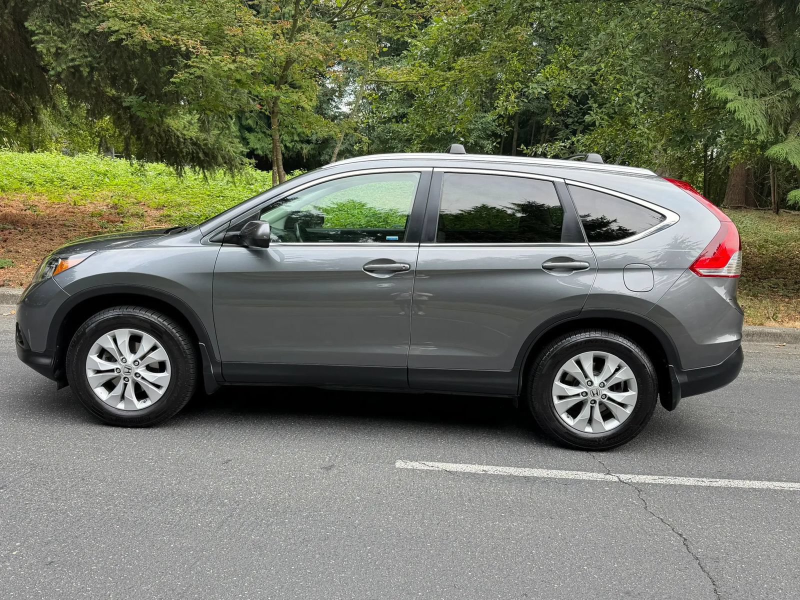 Used 2013 Honda CR-V EX-L image 2