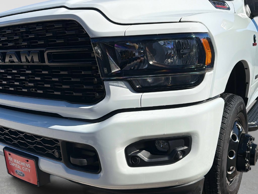Used 2024 RAM 3500 Big Horn w/ Night Edition AWD/4WD image 12