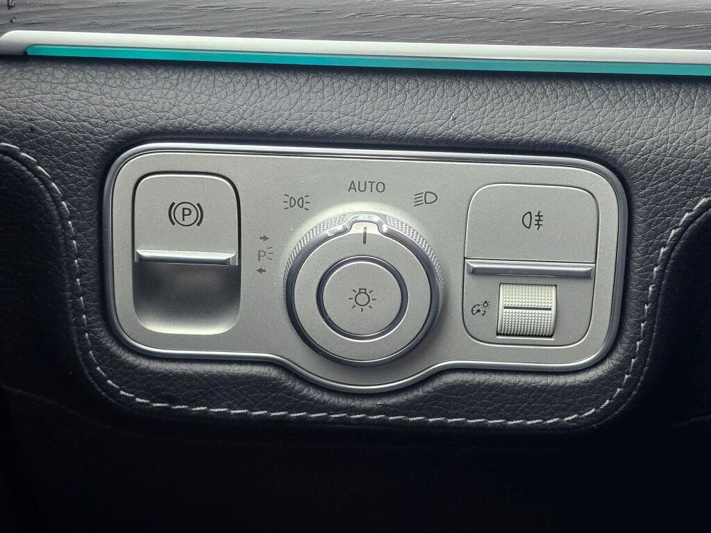 Used 2023 Mercedes-Benz GLE 350 4MATIC image 40