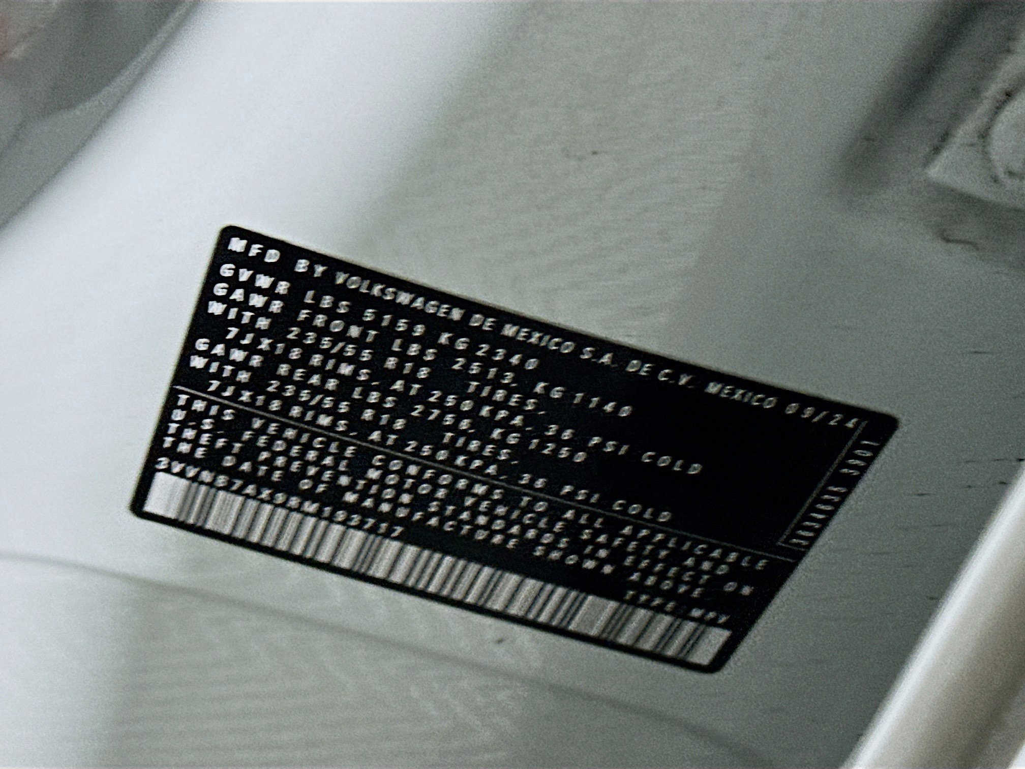 Used 2024 Volkswagen Tiguan SE image 12