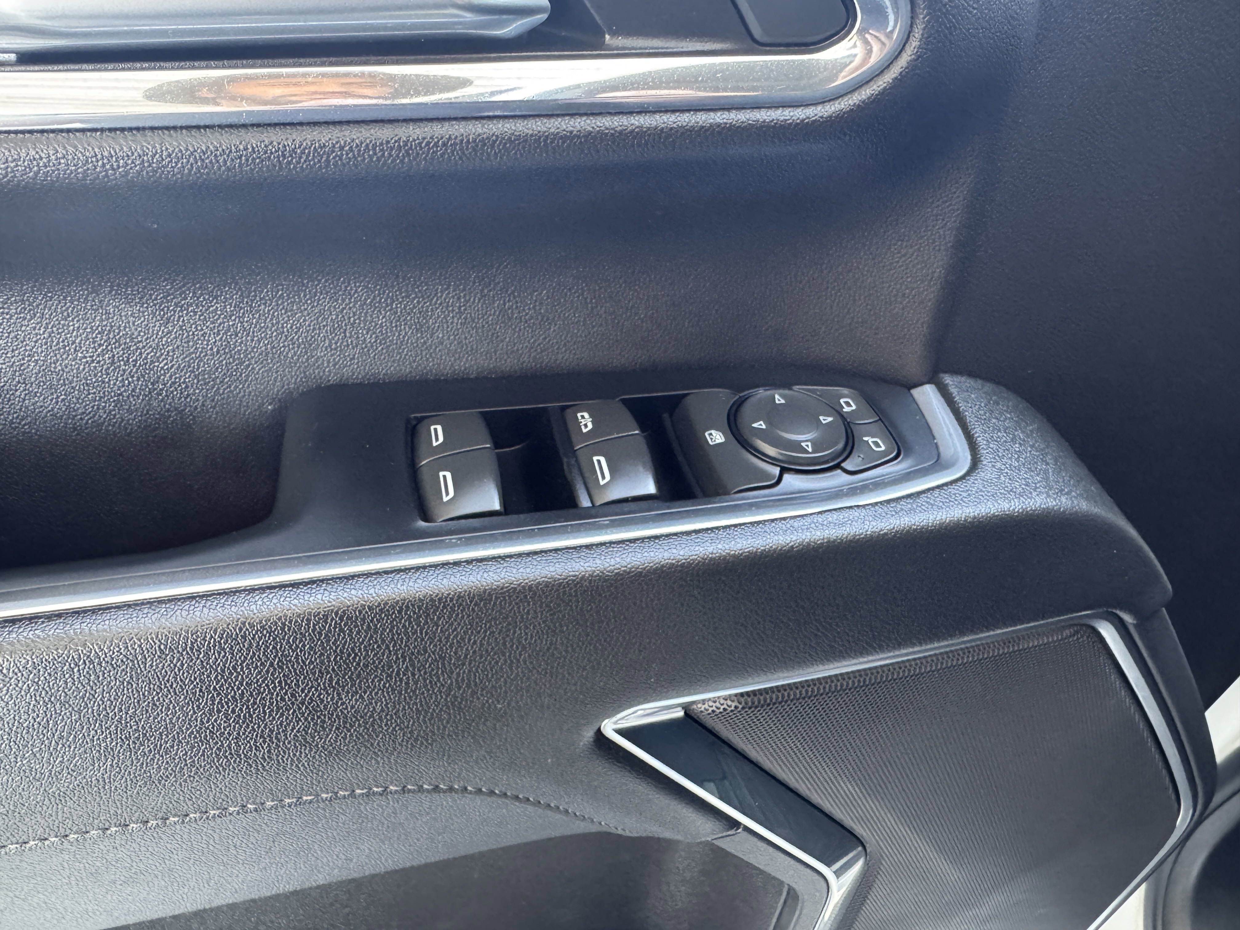 Certified 2024 Chevrolet Silverado 2500 LT image 10