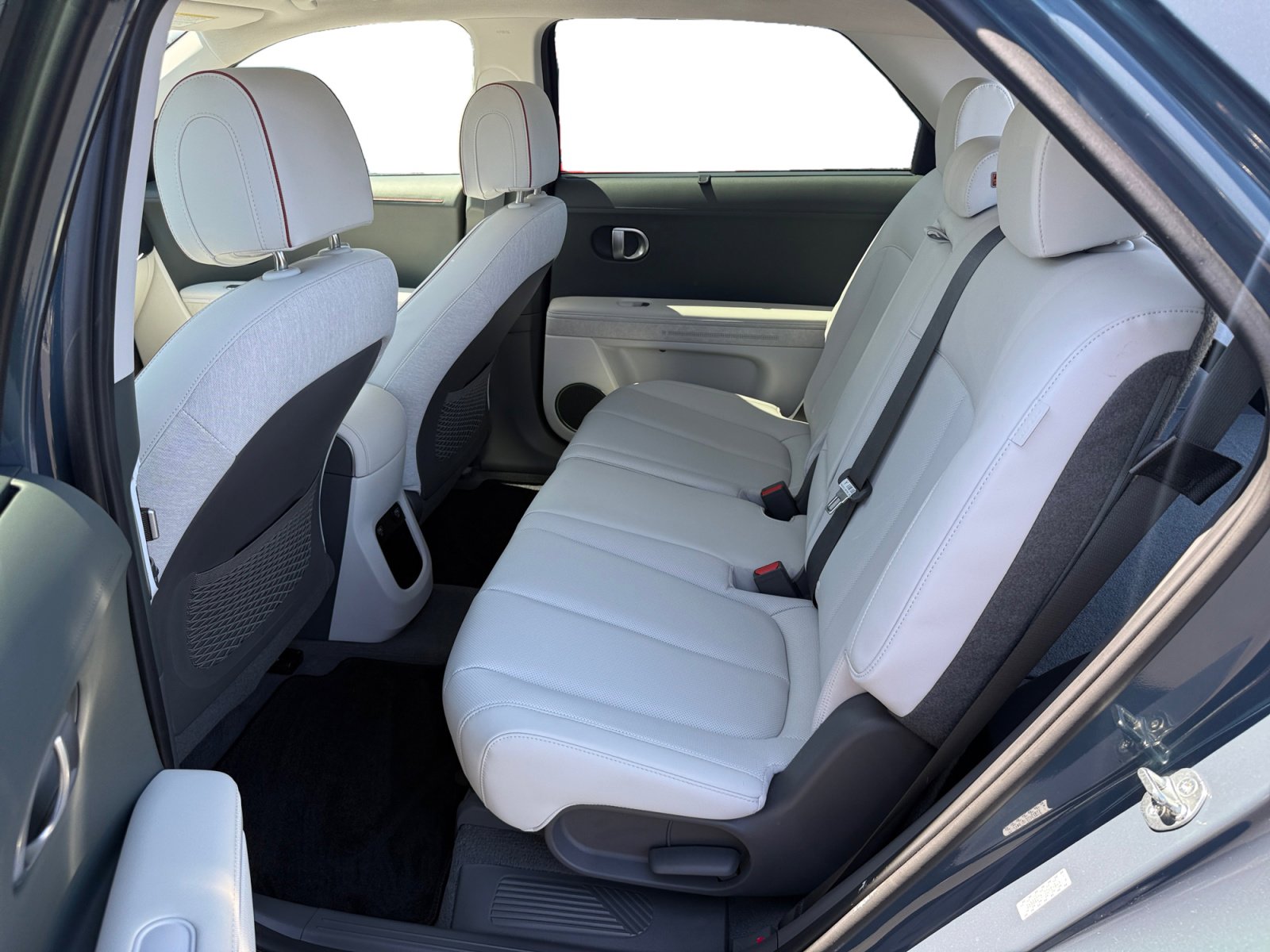 Certified 2024 Hyundai Ioniq 5 Limited RWD image 16