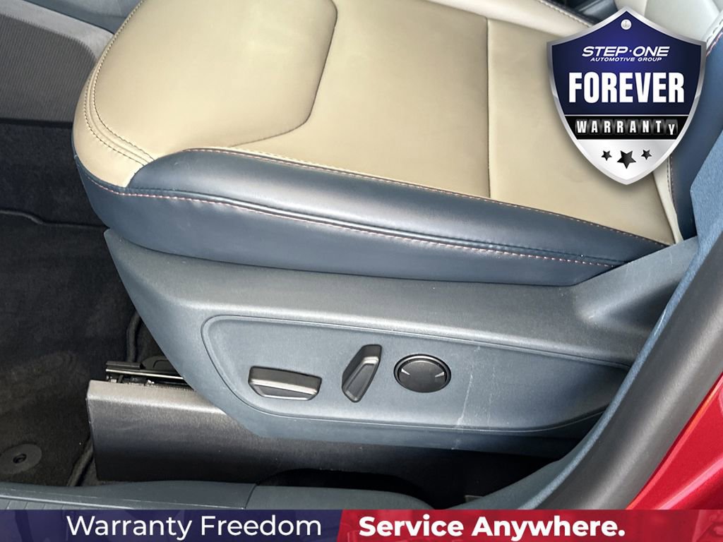 Used 2025 Ford Maverick Lariat w/ 4K Tow Package AWD/4WD image 15