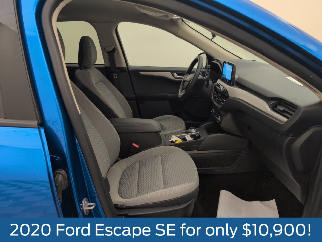 Used 2020 Ford Escape SE FWD image 14