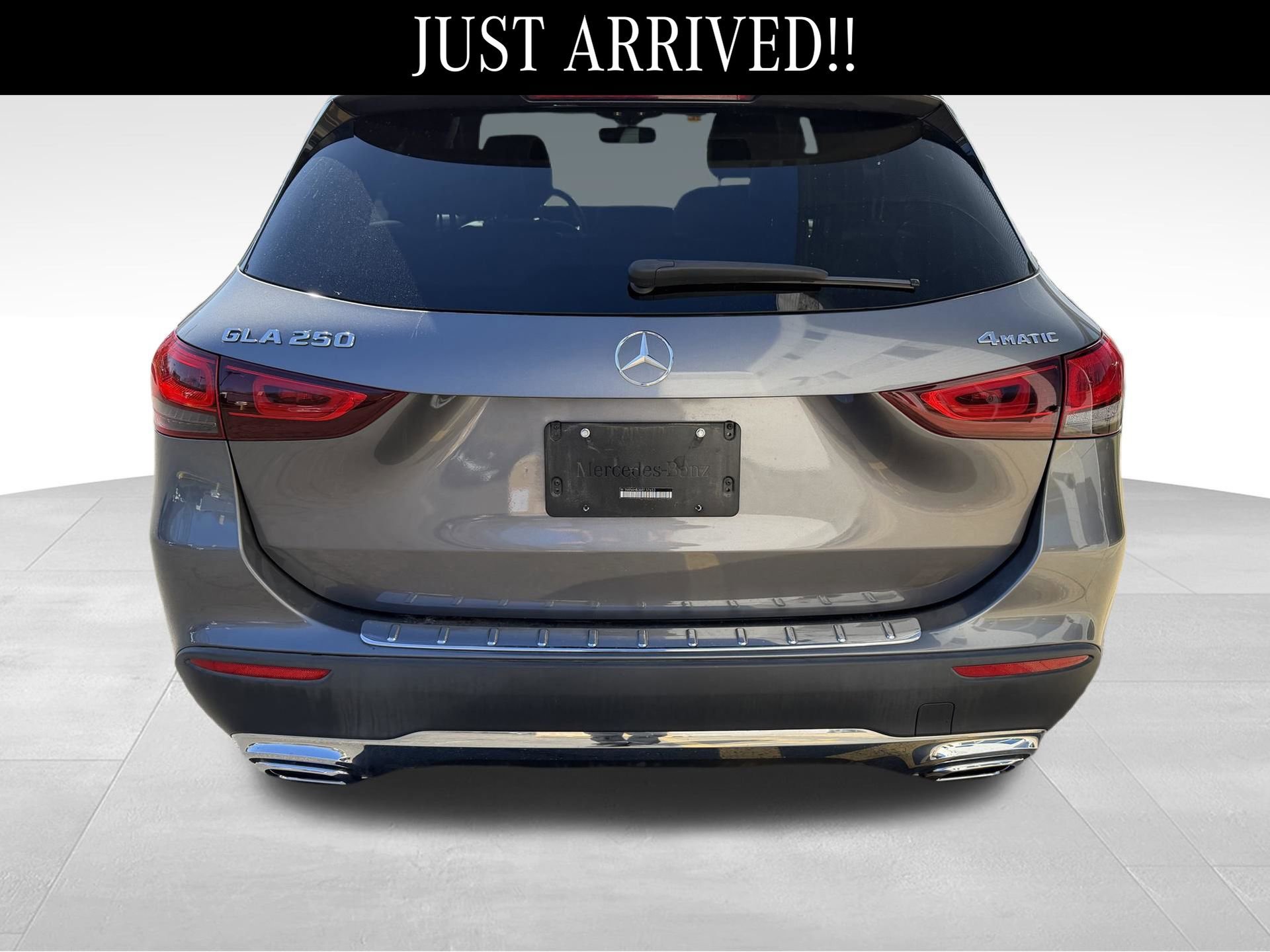 Used 2021 Mercedes-Benz GLA 250 4MATIC image 4