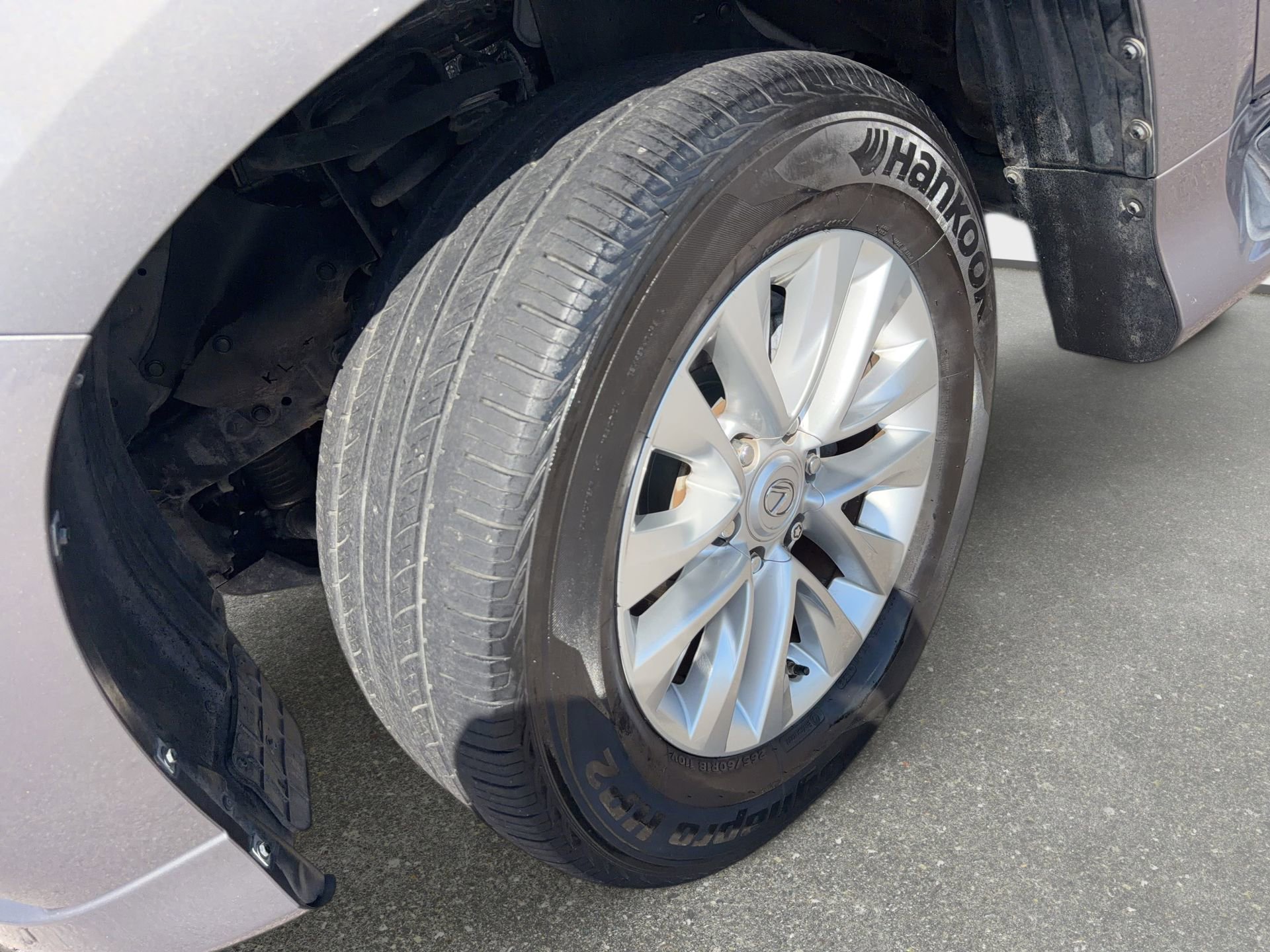 Used 2014 Lexus GX 460 w/ Premium Package AWD/4WD image 30