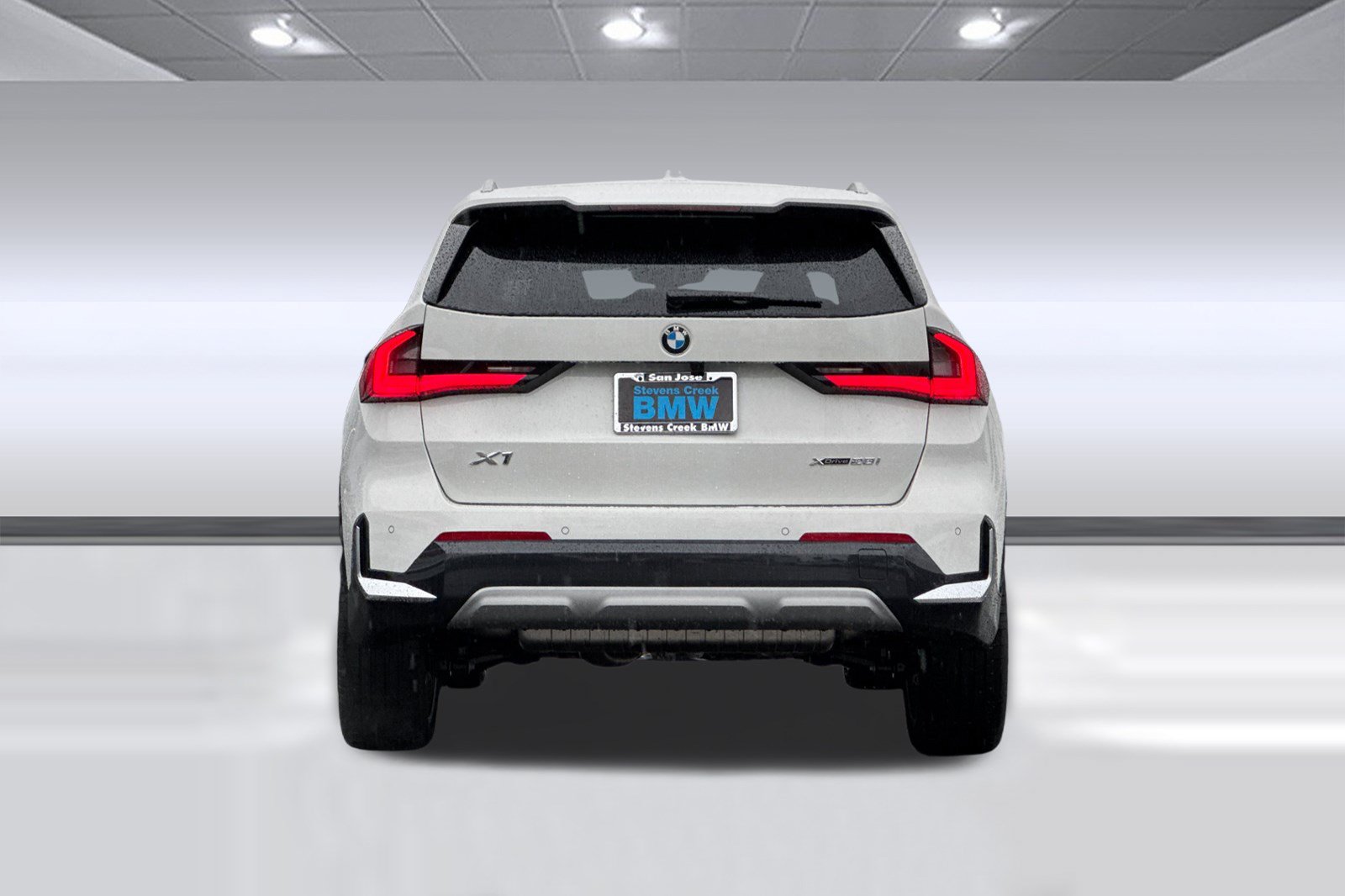 Used 2026 BMW X1 xDrive28i w/ Technology Package AWD/4WD image 9