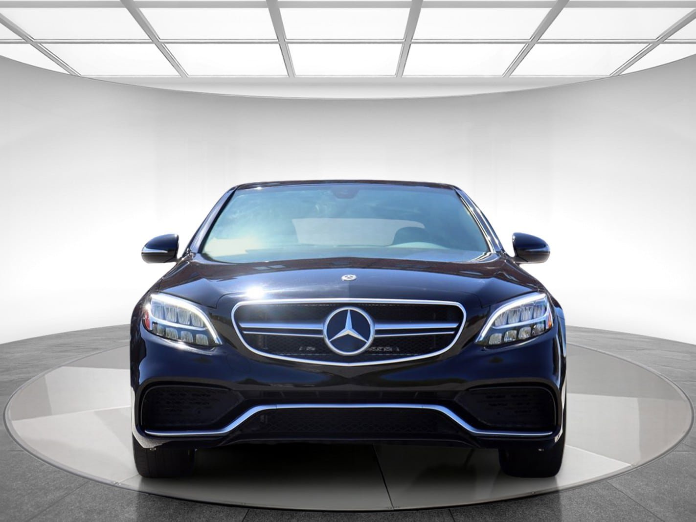 Used 2019 Mercedes-Benz C 300 4MATIC Sedan w/ Premium Package image 2