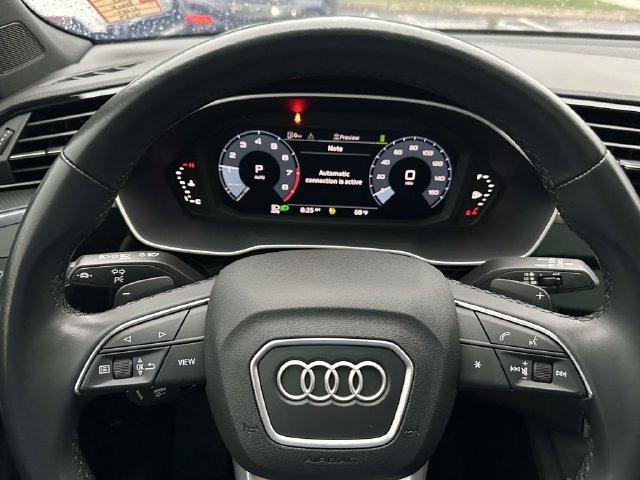 Used 2022 Audi Q3 2.0T Premium Plus w/ Premium Plus Package AWD/4WD image 25