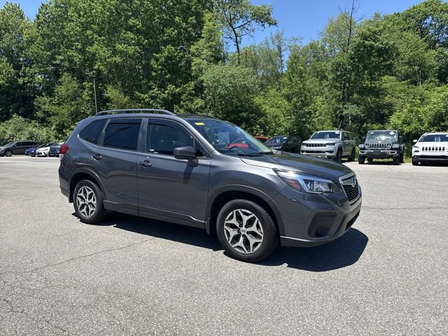 Used 2020 Subaru Forester Premium AWD/4WD image 11