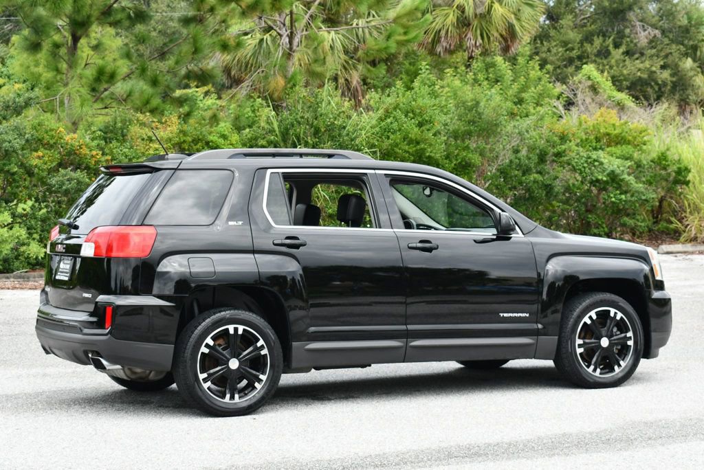 Used 2017 GMC Terrain SLT w/ Open Road Package image 6