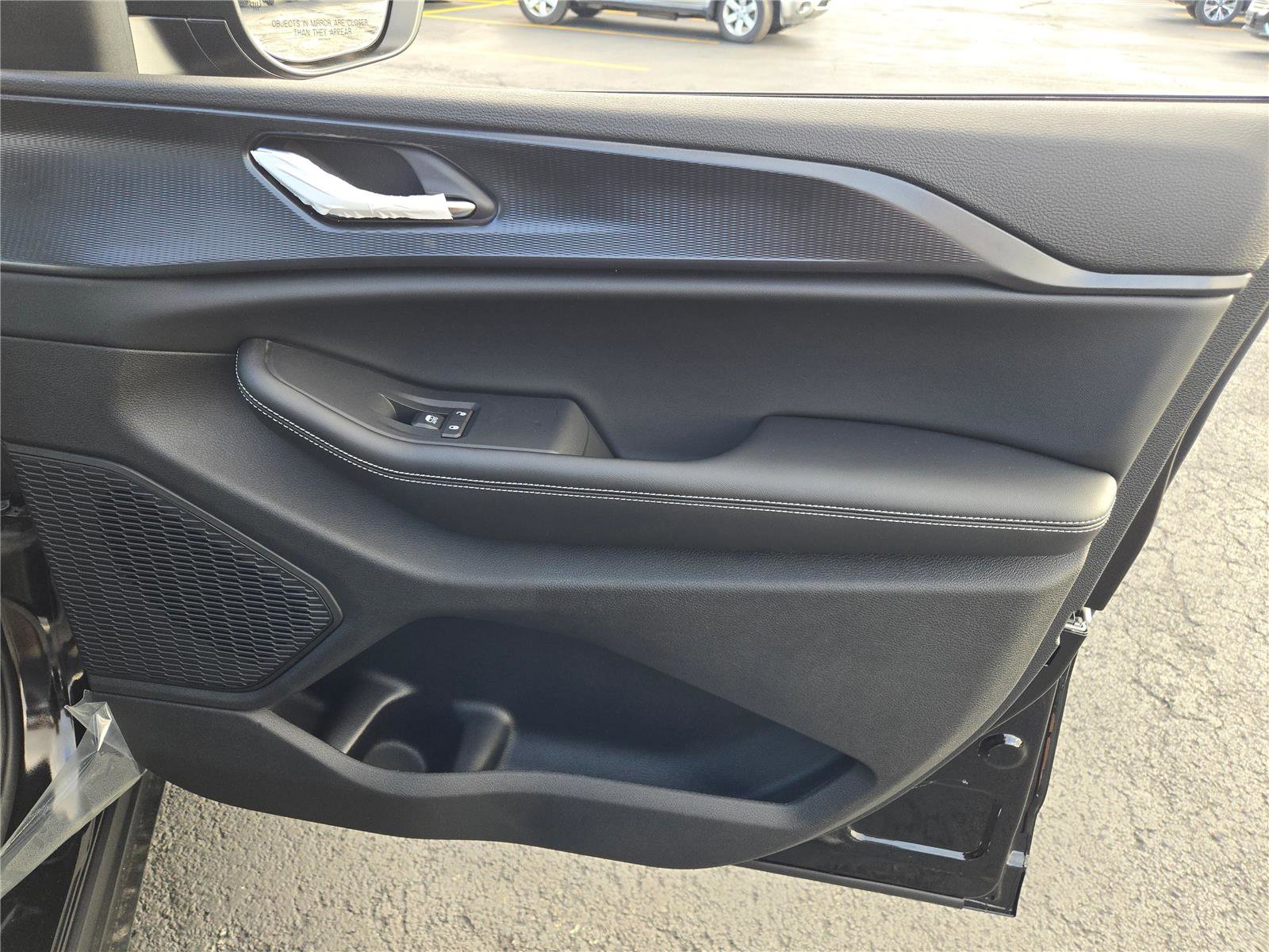 New 2025 Jeep Grand Cherokee L Laredo w/ MOPAR Finishing Package image 6