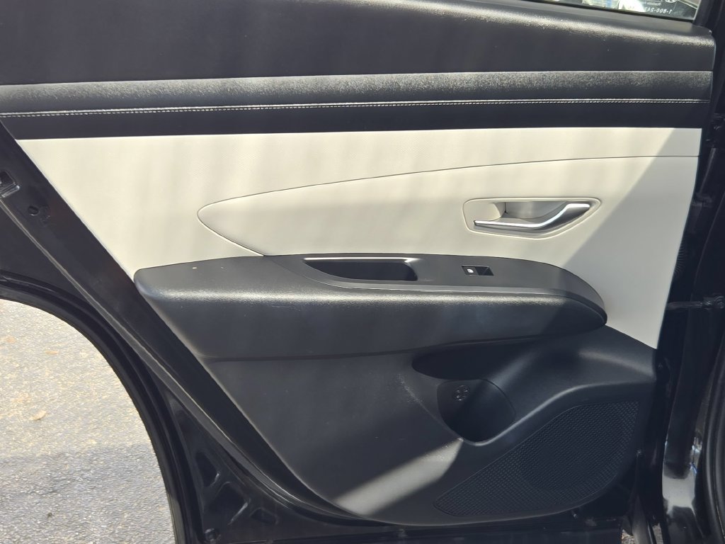 Used 2025 Hyundai Tucson SEL AWD/4WD image 18