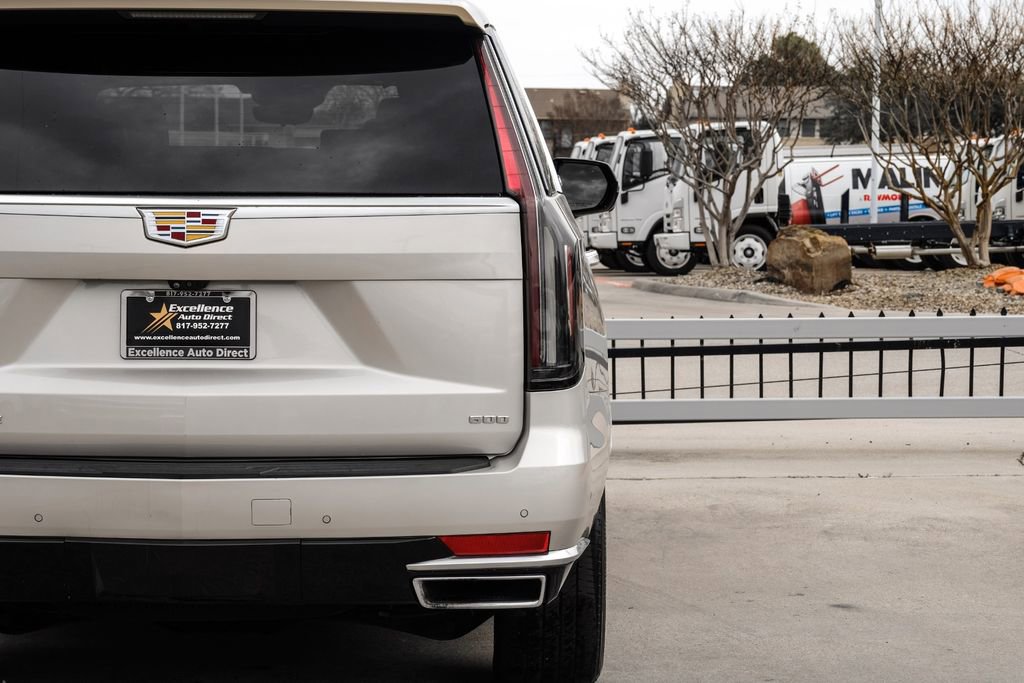 Used 2021 Cadillac Escalade Premium Luxury w/ Driver Assist Tech Package AWD/4WD image 55