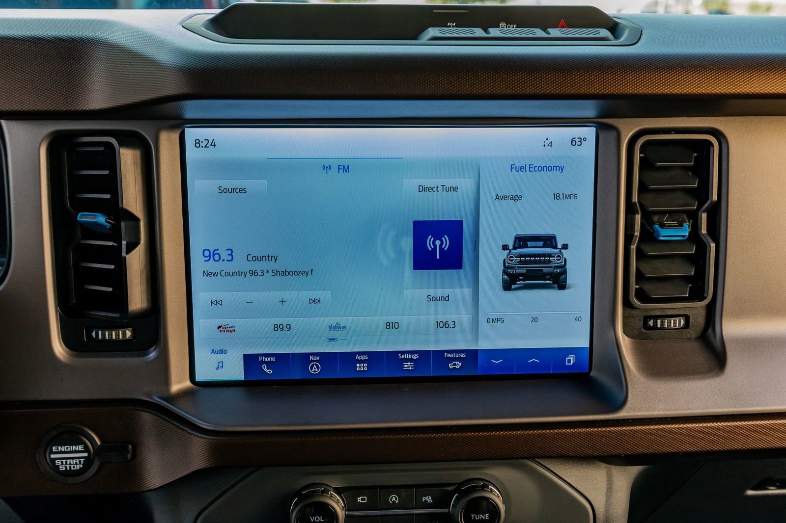 Used 2022 Ford Bronco Outer Banks image 24