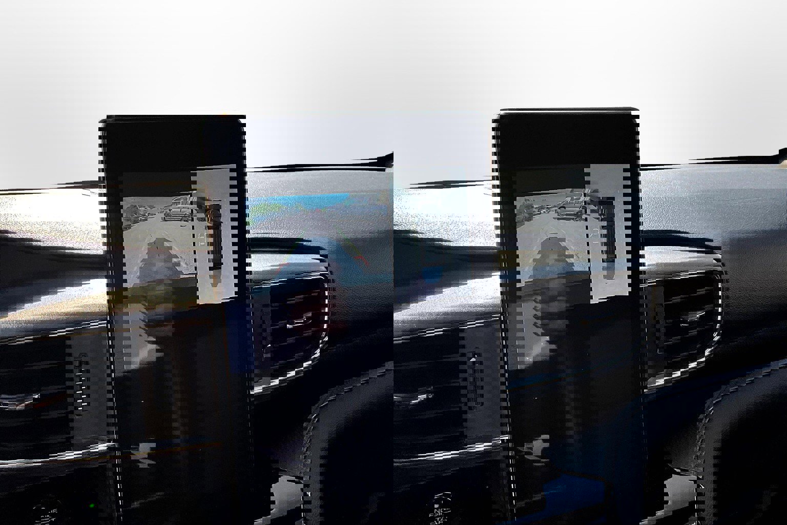 Used 2021 Ford Explorer ST w/ Equipment Group 401A image 31