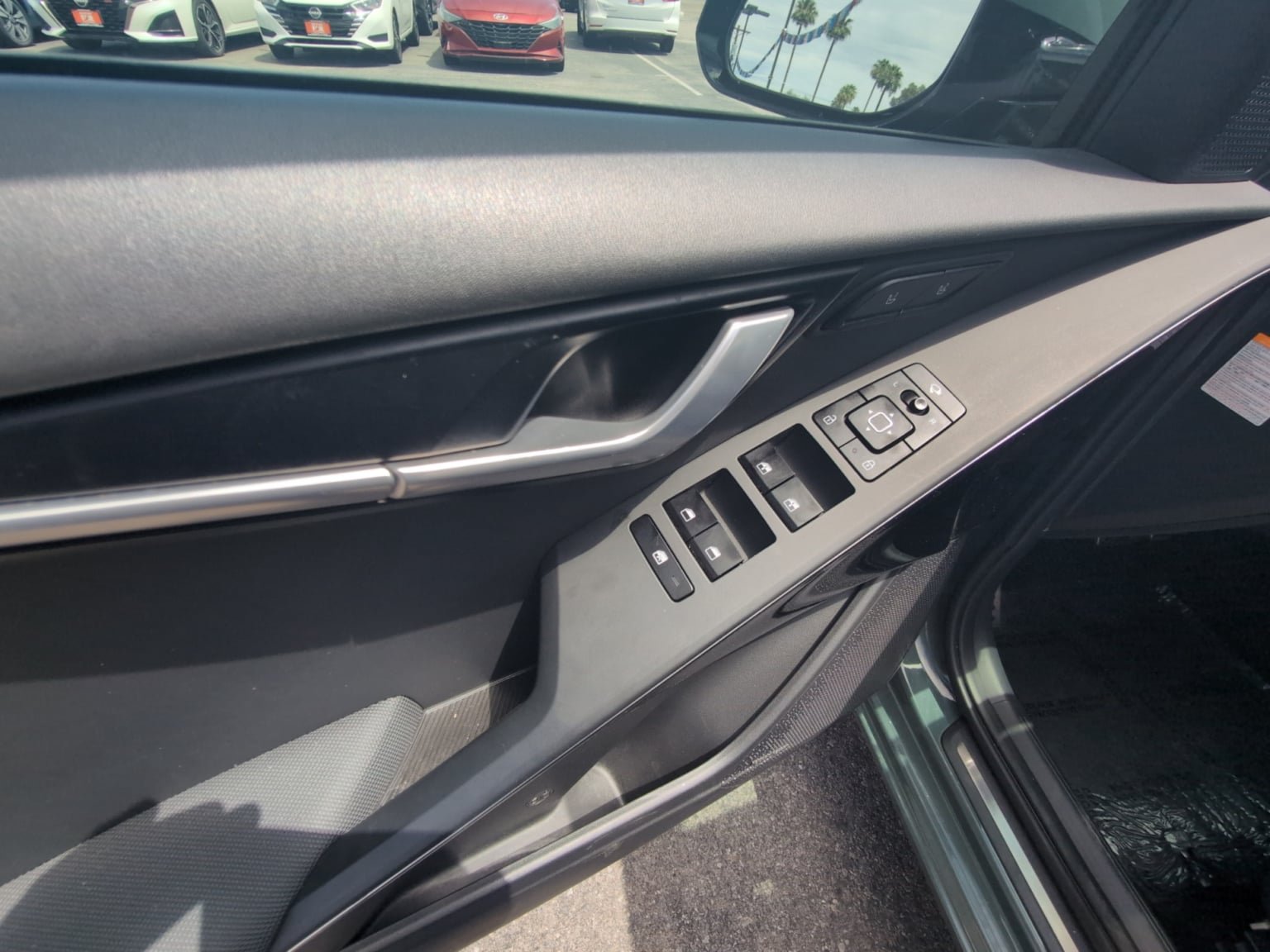 Used 2023 Kia Niro Wave FWD image 11